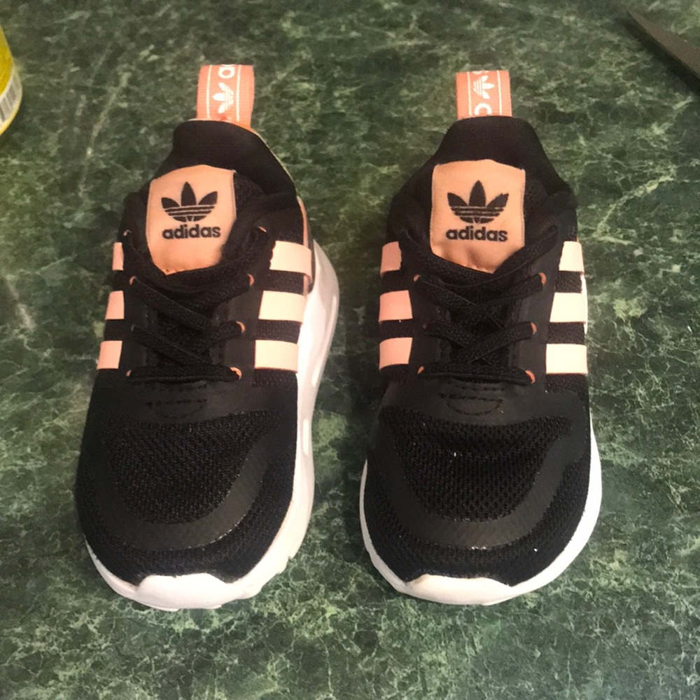 Toddler Shoes Size 4K Adidas
